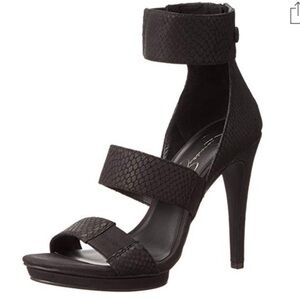 Jessica Simpson Fransi pumps